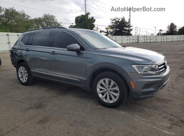 3VV3B7AX8JM103579 2018 VOLKSWAGEN TIGUAN Gray 