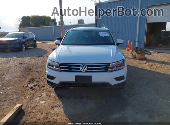 3VV3B7AX8LM041426 2020 VOLKSWAGEN TIGUAN White Widok zestawu wskaźników