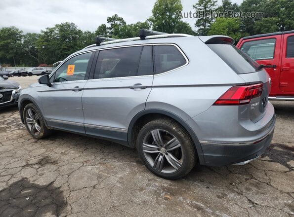 3VV3B7AX9LM039944 2020 VOLKSWAGEN TIGUAN Silver Trasero izquierdo