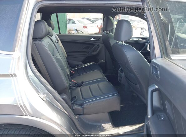 3VV4B7AX4LM127885 2020 VOLKSWAGEN TIGUAN Gray VIN კოდის სტიკერის ხედი