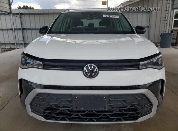 3VV8C7B23SM008726 2025 VOLKSWAGEN TAOS White 