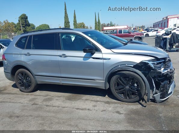 3VVCB7AX5NM145326 2022 VOLKSWAGEN TIGUAN Gray Widok wnętrza z tyłu