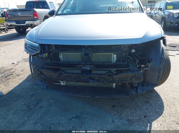 3VVCB7AX6RM010734 2024 VOLKSWAGEN TIGUAN Серебряный Вид задней части салона