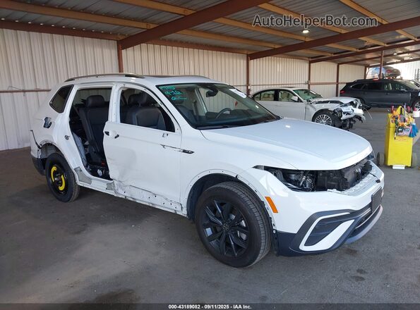 3VVNB7AX0RM161464 2024 VOLKSWAGEN TIGUAN White Vista frontal