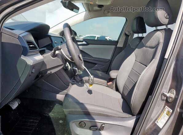 3VVSX7B24RM070320 2024 VOLKSWAGEN TAOS Gray 