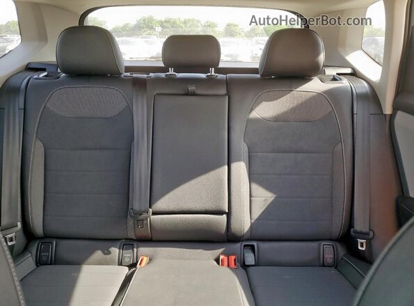 3VVSX7B24RM070320 2024 VOLKSWAGEN TAOS Gray 