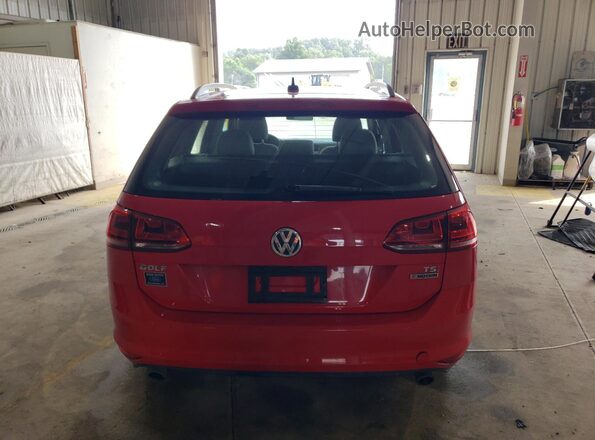3VW017AU5HM509403 2017 VOLKSWAGEN GOLF Red 
