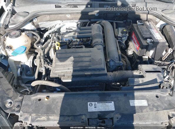 3VW2B7AJ0JM244844 2018 VOLKSWAGEN JETTA Белый Вид сзади