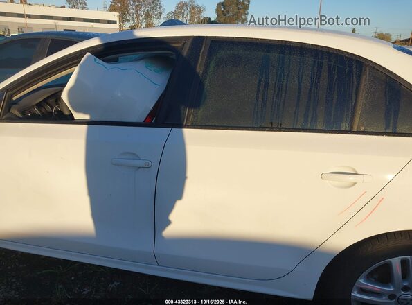 3VW2B7AJ3JM233644 2018 VOLKSWAGEN JETTA White 
