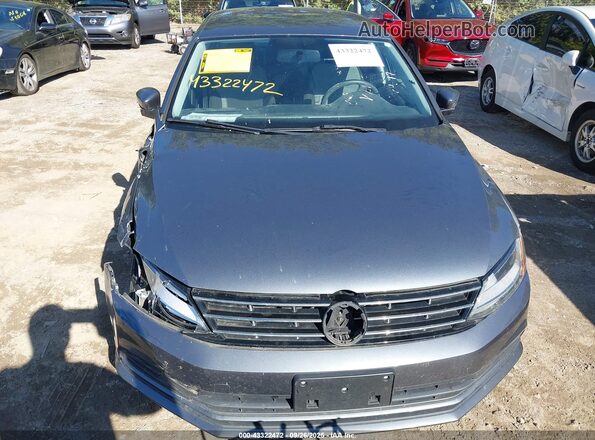 3VW2B7AJ8JM211574 2018 VOLKSWAGEN JETTA Gray Widok zestawu wskaźników
