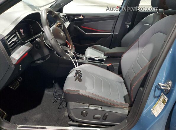 3VW2T7BU0SM037975 2025 VOLKSWAGEN JETTA Синий Вид салона спереди