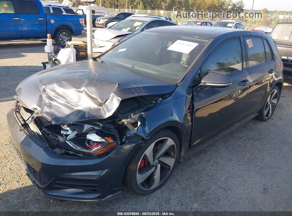 3VW447AUXJM252575 2018 VOLKSWAGEN GTI Серый Передняя левая четверть