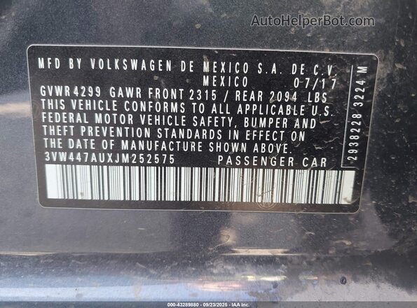 3VW447AUXJM252575 2018 VOLKSWAGEN GTI Серый Вид подкапотного пространства