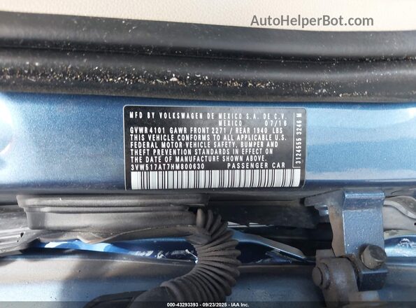 3VW517AT7HM800630 2017 VOLKSWAGEN BEETLE Blue 