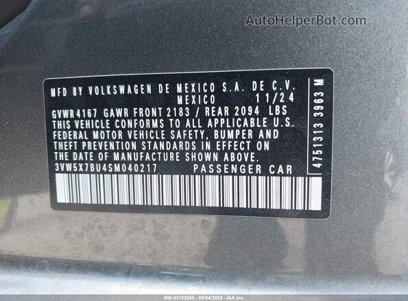 3VW5X7BU4SM040217 2025 VOLKSWAGEN JETTA Green Вид підкапотного простору