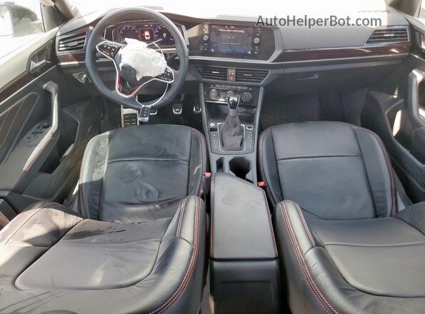 3VW8T7BU9RM011038 2024 VOLKSWAGEN JETTA Белый Вид панели приборов