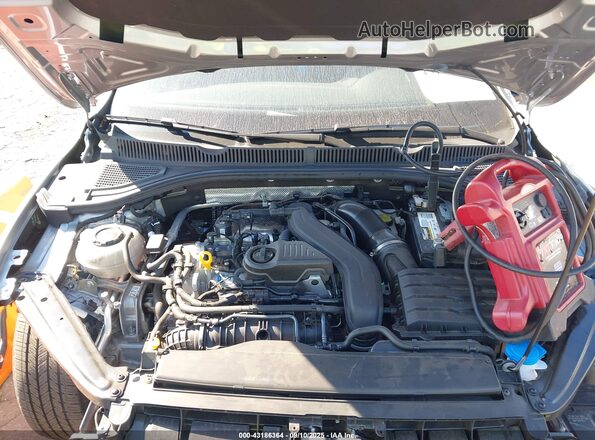 3VWBM7BU3RM035855 2024 VOLKSWAGEN JETTA Silver Widok z tyłu
