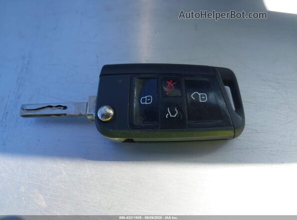 3VWC57BU2KM216744 2019 VOLKSWAGEN JETTA Черный Вид панели приборов