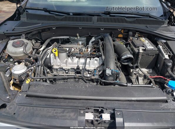 3VWC57BU4MM038015 2021 VOLKSWAGEN JETTA Black Հետևի տեսք