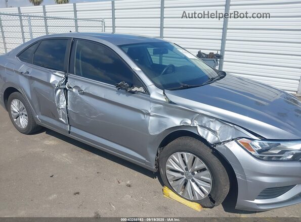 3VWC57BU7LM092486 2020 VOLKSWAGEN JETTA Silver წინა ხედი