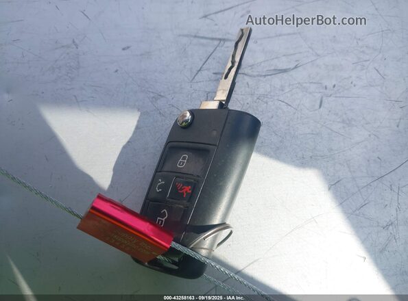 3VWC57BU7LM092486 2020 VOLKSWAGEN JETTA Silver წინა პანელის ხედი