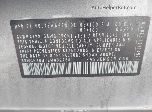 3VWC57BU7LM092486 2020 VOLKSWAGEN JETTA Silver ძრავის განყოფილების ხედი