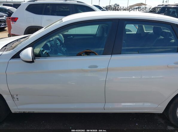 3VWCB7BU4LM049006 2020 VOLKSWAGEN JETTA White 360 interior view