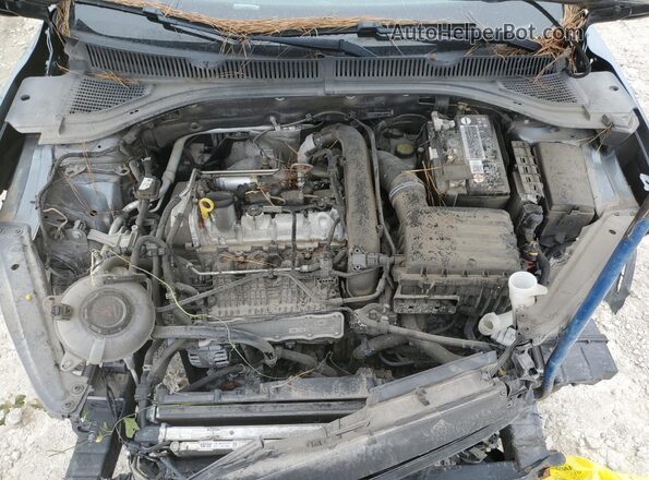 3VWCB7BU4LM072348 2020 VOLKSWAGEN JETTA Silver Widok wnętrza z tyłu