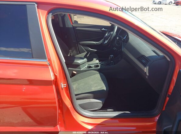 3VWCB7BU5LM020047 2020 VOLKSWAGEN JETTA Orange Front interior view