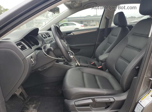 3VWDB7AJ3JM263235 2018 VOLKSWAGEN JETTA Gray 