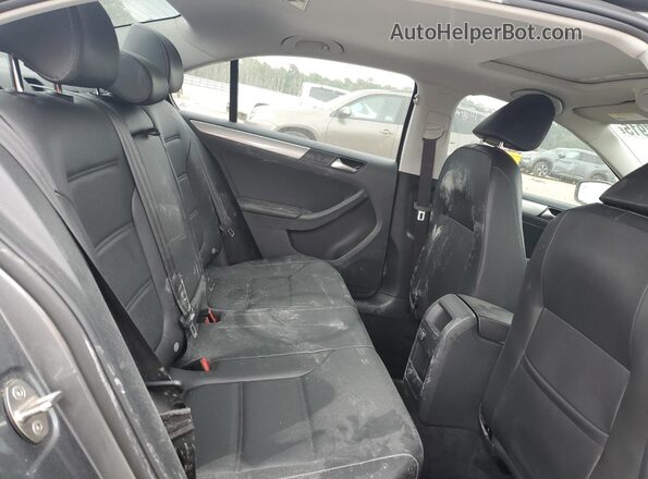 3VWDB7AJ3JM263235 2018 VOLKSWAGEN JETTA Gray 