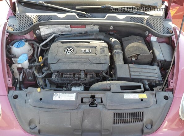3VWF17AT6HM600889 2017 VOLKSWAGEN BEETLE Red 