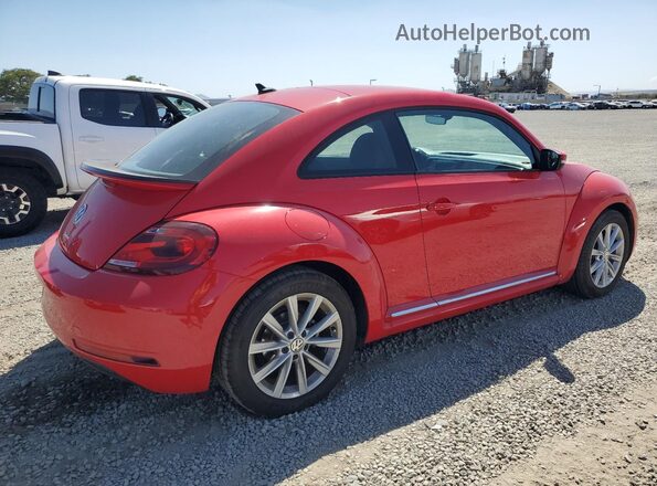 3VWFD7AT1JM703165 2018 VOLKSWAGEN BEETLE Red 