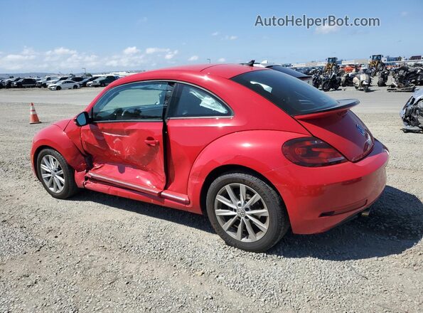 3VWFD7AT1JM703165 2018 VOLKSWAGEN BEETLE Red 