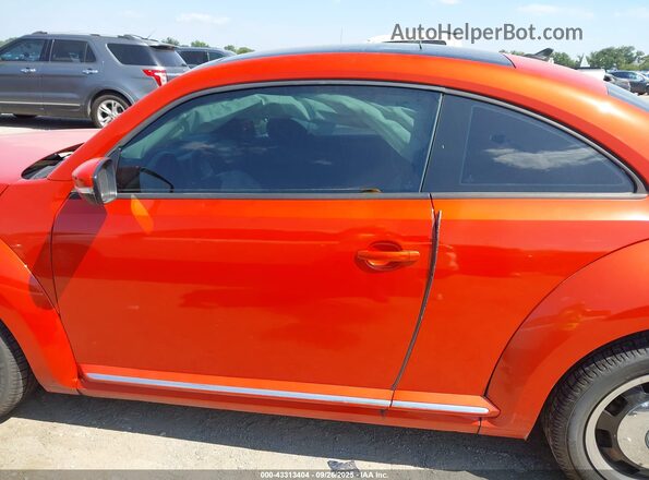 3VWFD7AT7JM704868 2018 VOLKSWAGEN BEETLE Orange Widok wnętrza 360 stopni