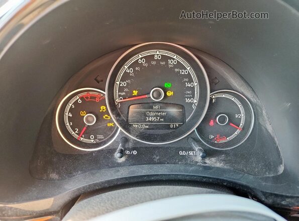 3VWFD7ATXKM706311 2019 VOLKSWAGEN BEETLE Black 