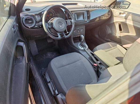 3VWFD7ATXKM706311 2019 VOLKSWAGEN BEETLE Black 