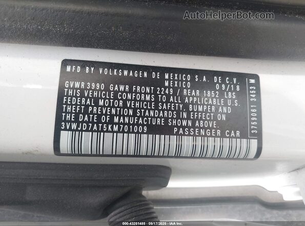 3VWJD7AT5KM701009 2019 VOLKSWAGEN BEETLE White 