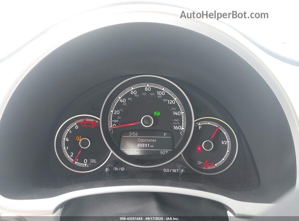 3VWJD7AT5KM701009 2019 VOLKSWAGEN BEETLE White 