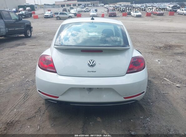 3VWJD7AT5KM701009 2019 VOLKSWAGEN BEETLE White 