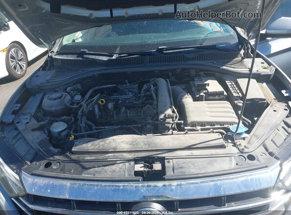 3VWN57BU0MM041793 2021 VOLKSWAGEN JETTA Серебряный Вид сзади