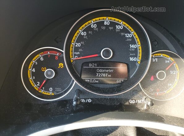 3VWS17AT1HM624757 2017 VOLKSWAGEN BEETLE Золотой 