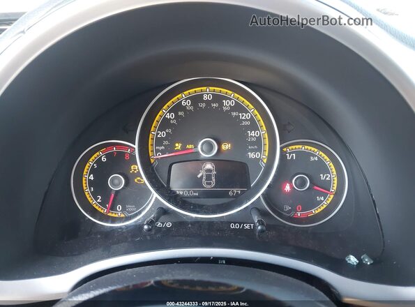 3VWTDAAT6JM507612 2018 VOLKSWAGEN BEETLE Black უკანა სავარძლების ხედი