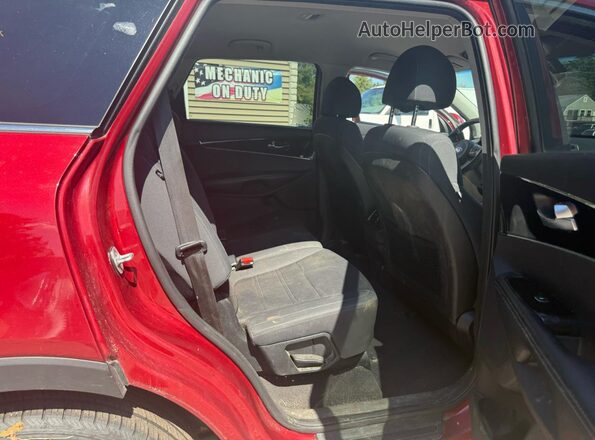 5XYPGDA32JG415407 2018 KIA SORENTO Red 