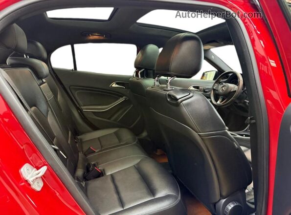 WDCTG4EB4GJ257896 2016 MERCEDES-BENZ GLA-CLASS Красный Вид сзади
