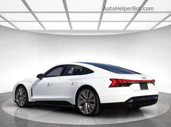 WAUEJBFWXN7003204 2022 AUDI E-TRON White წინა ხედი