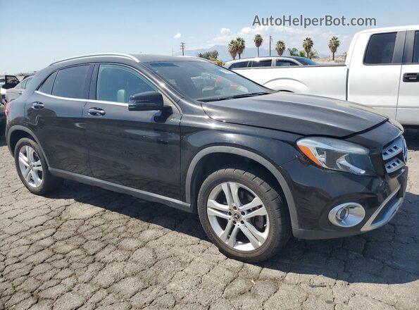 WDCTG4EB3LU028330 2020 MERCEDES-BENZ GLA-CLASS Черный Вид спереди