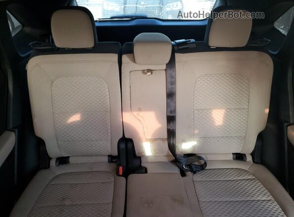 1FMCU0G67LUA14336 2020 FORD ESCAPE Beige Widok wnętrza z tyłu