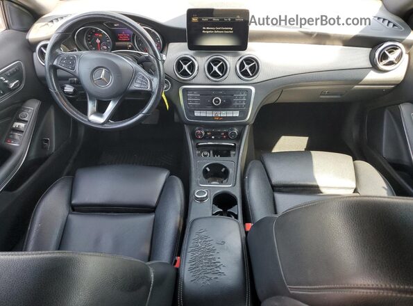 WDCTG4EB3LU028330 2020 MERCEDES-BENZ GLA-CLASS Черный Вид щитка приборов
