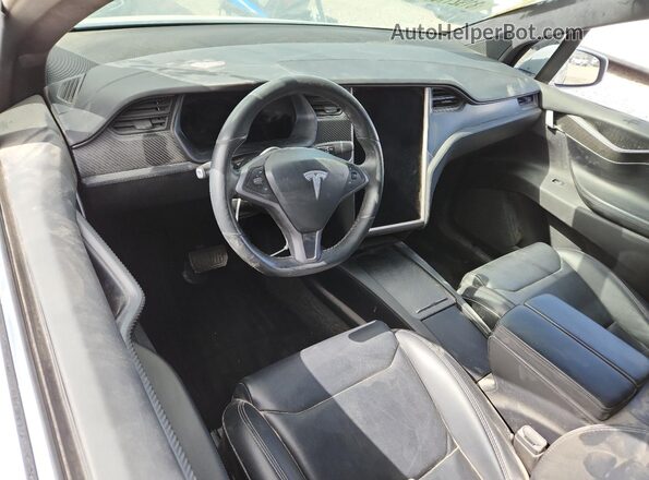 5YJXCBE26JF109304 2018 TESLA MODEL X White 